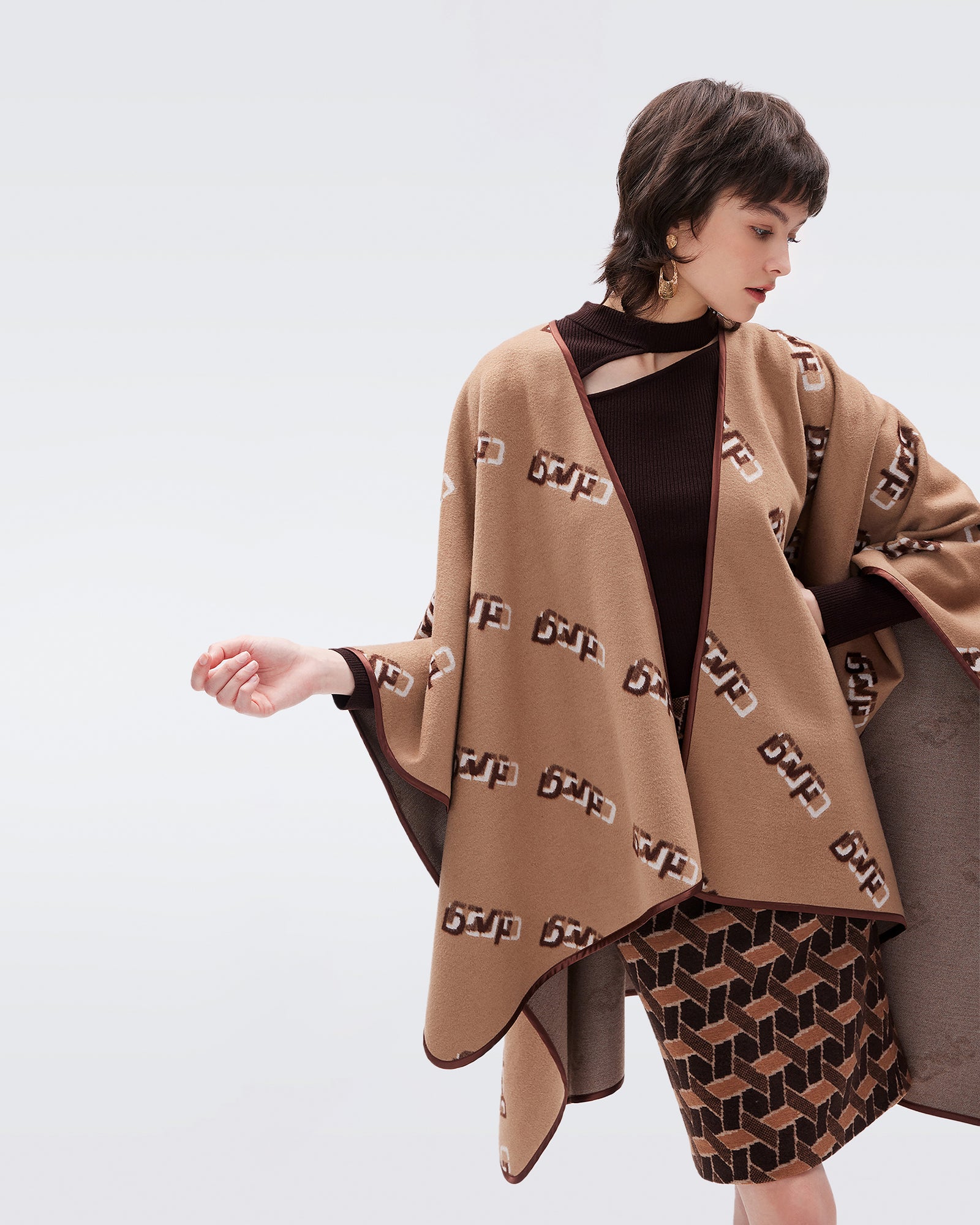 Curtis Knit Jacquard Cape