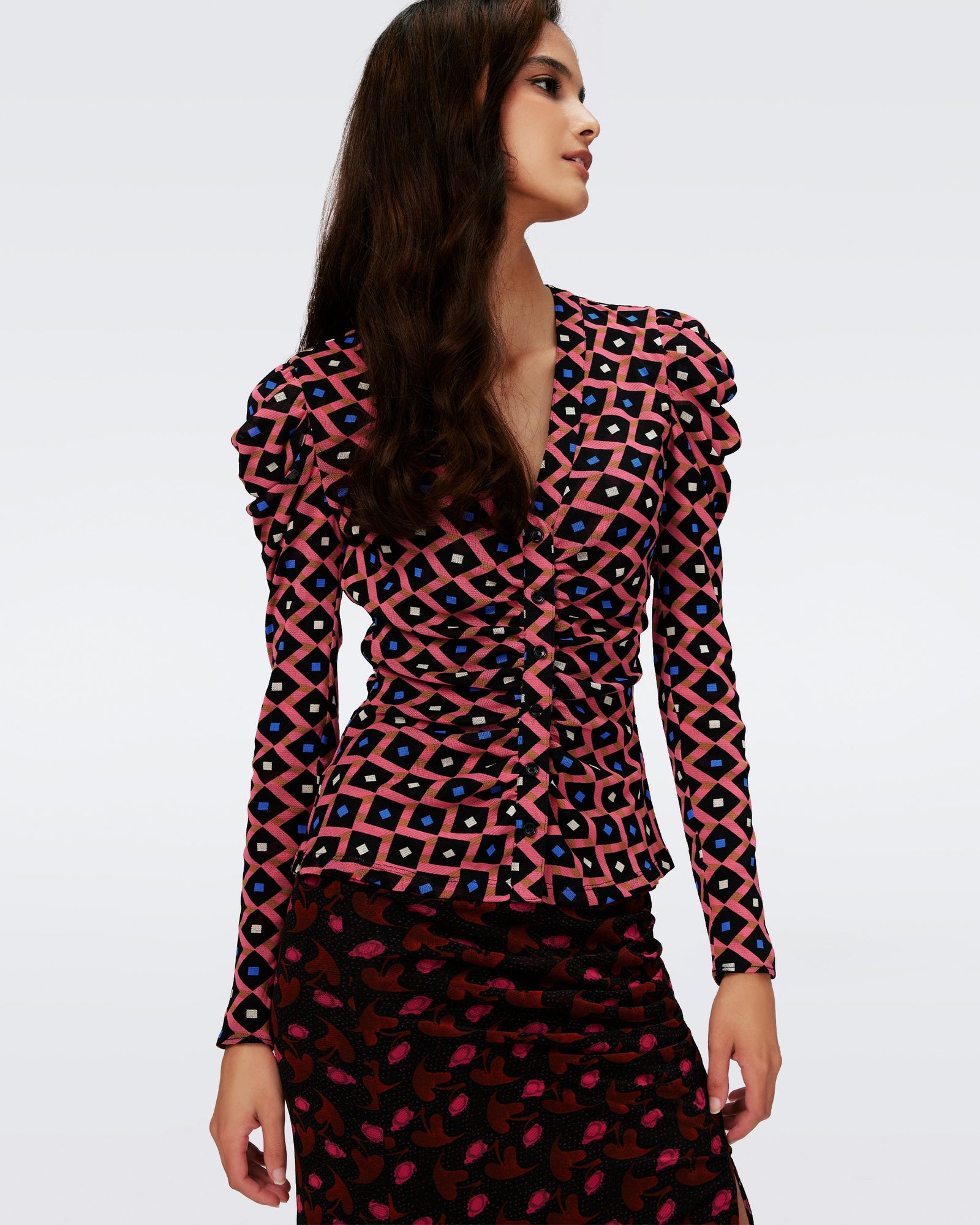 Dvf Gladys Top Reversible In Heart Leaves Blk/Dia Cubes Pk