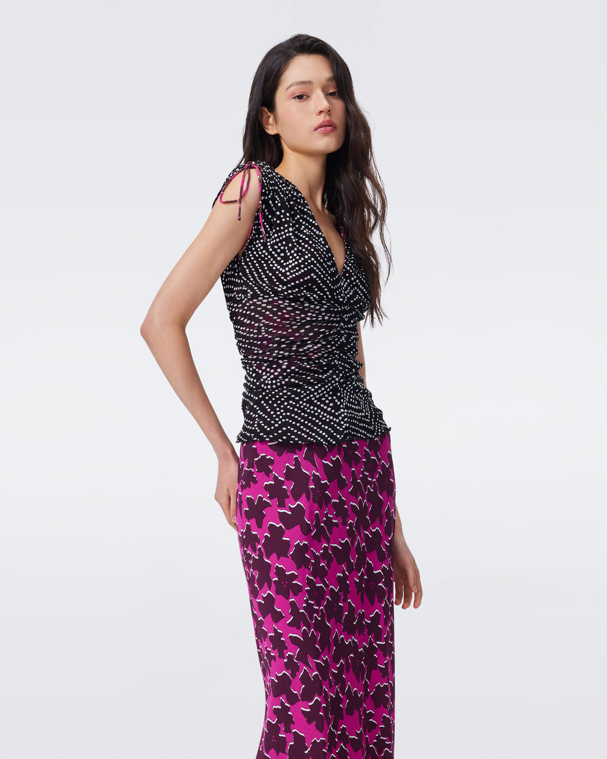 reversible shop – Diane von Furstenberg HongKong
