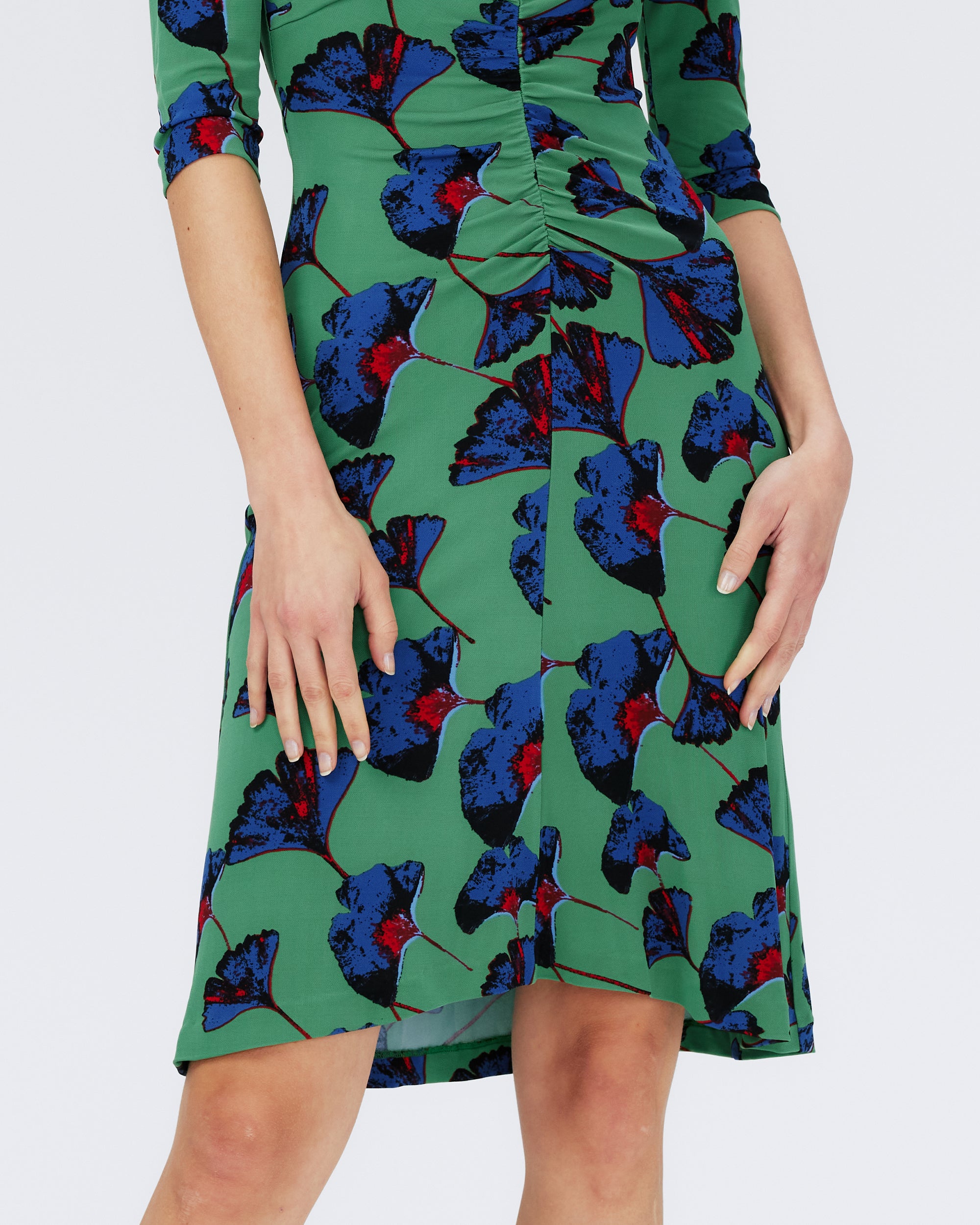 Dvf Jim Dress In Falling Gingko Venus Gn Med