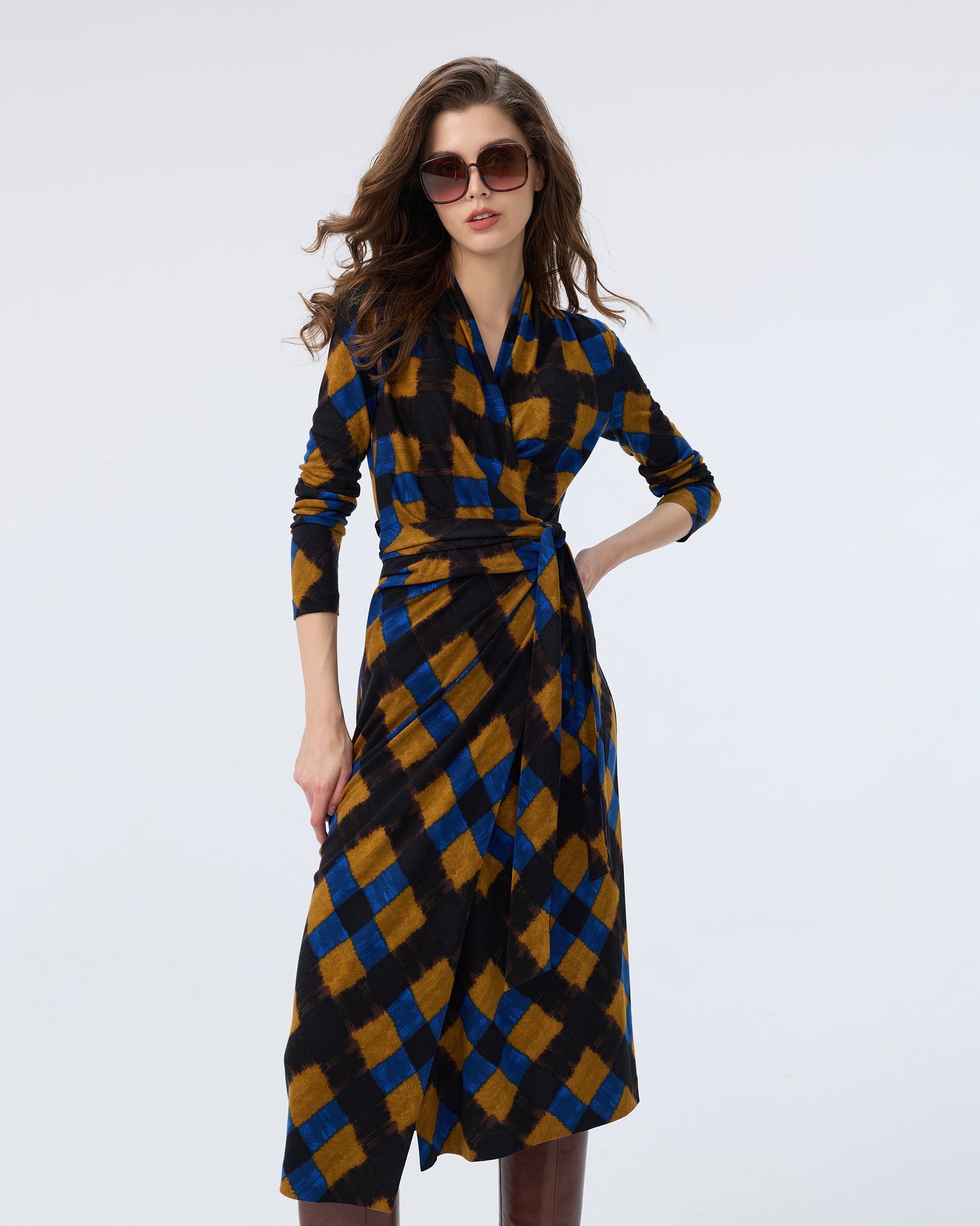 DVF MODEN DRESS