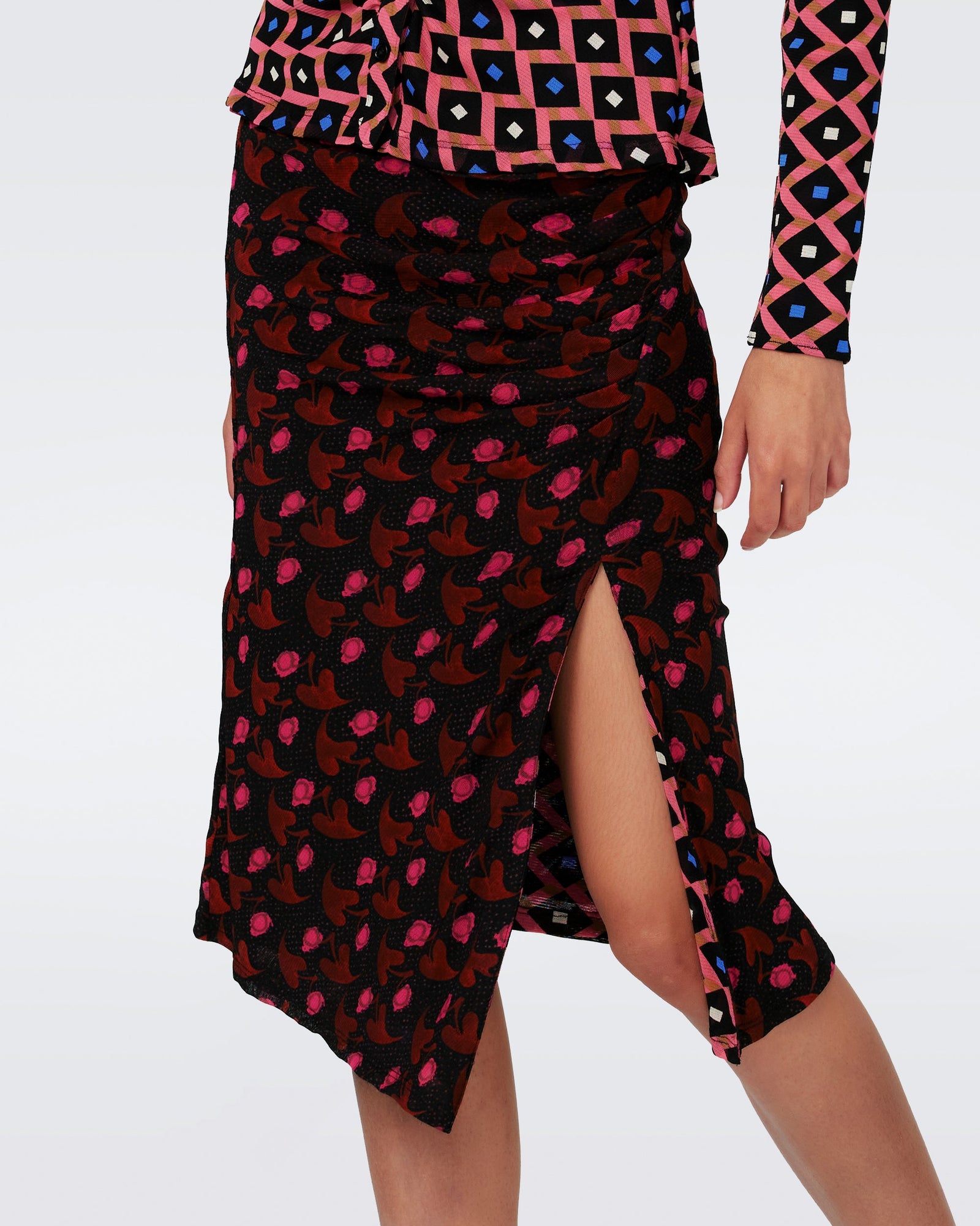 Dvf Dariella Reversible Skirt In Heart Leaves Blk/Dia Cubes Pk