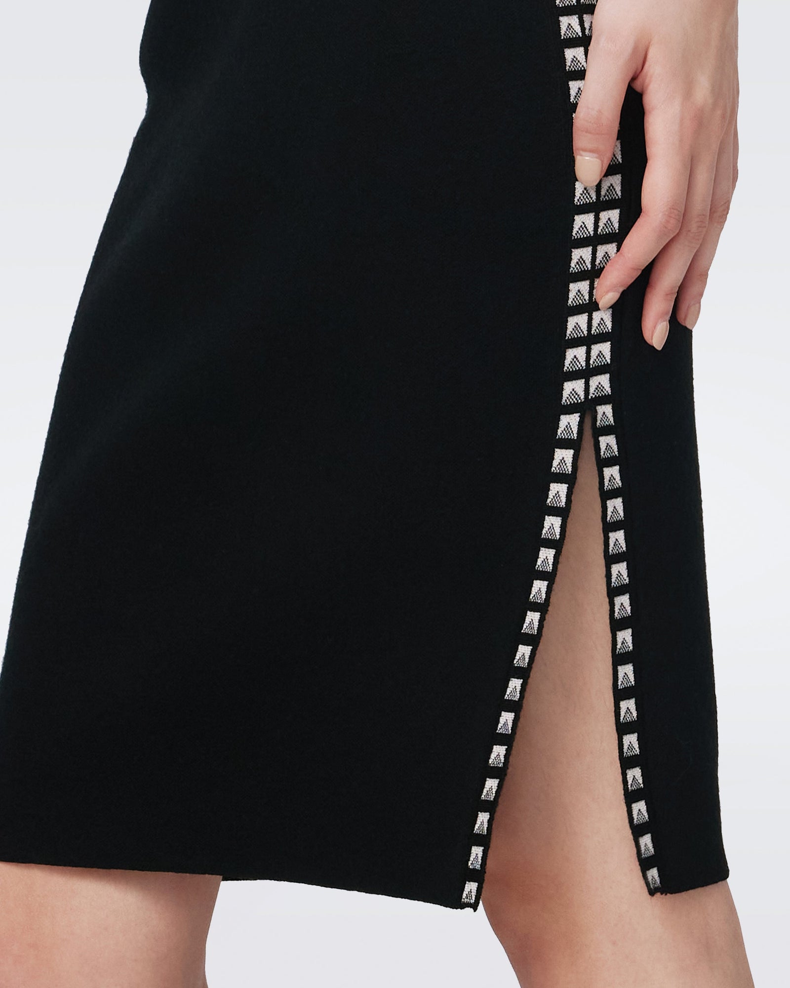 DVF EARTHA SKIRT in BLACK/STUD