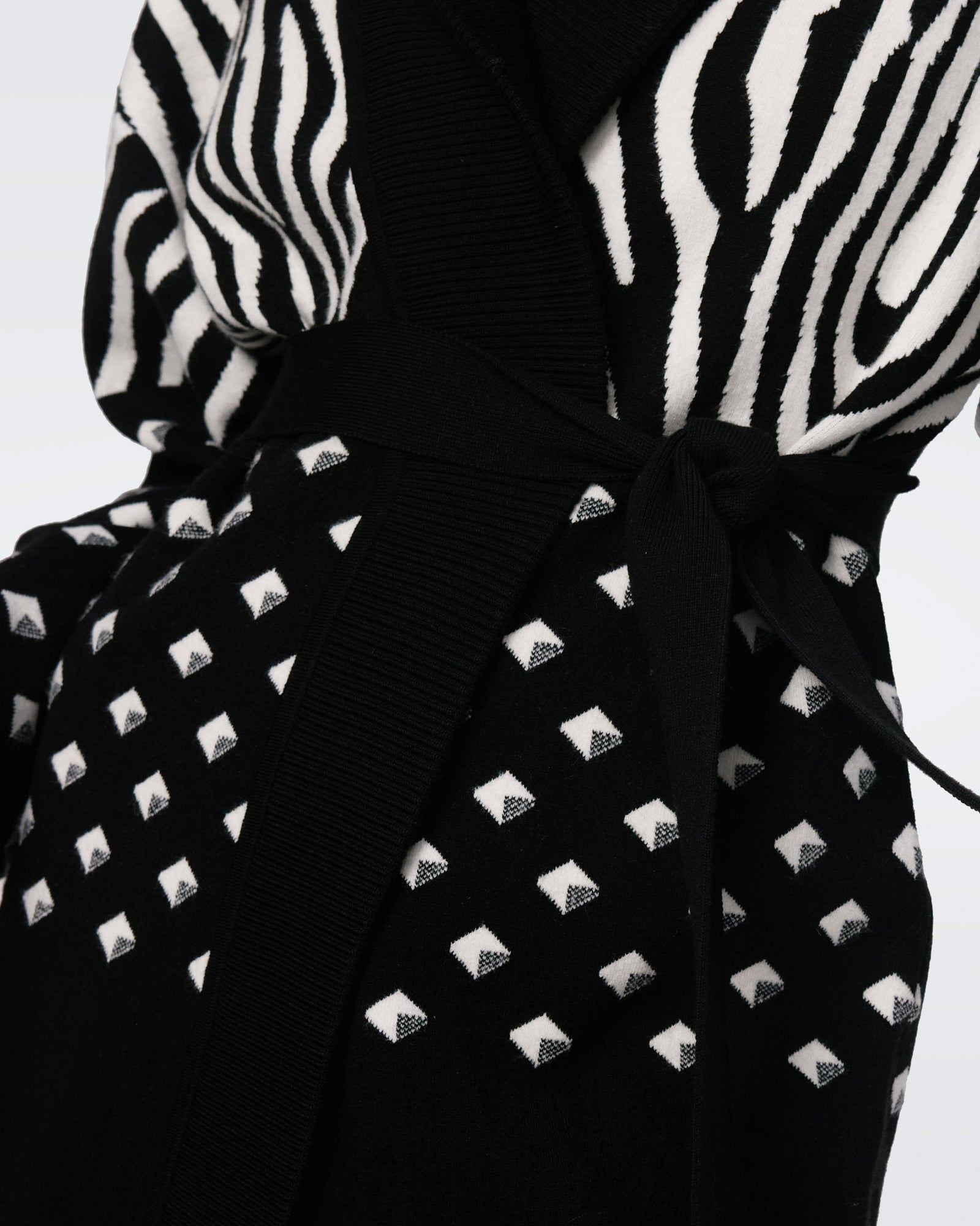 Lee Knit Jacquard Cardigan