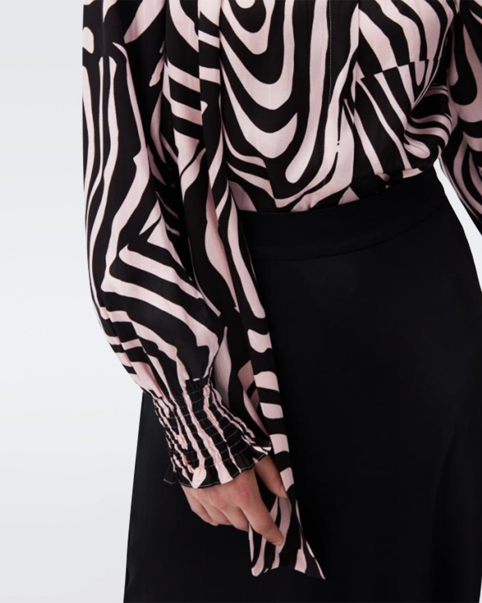 DVF new tina top in zebra bark giant misty pink