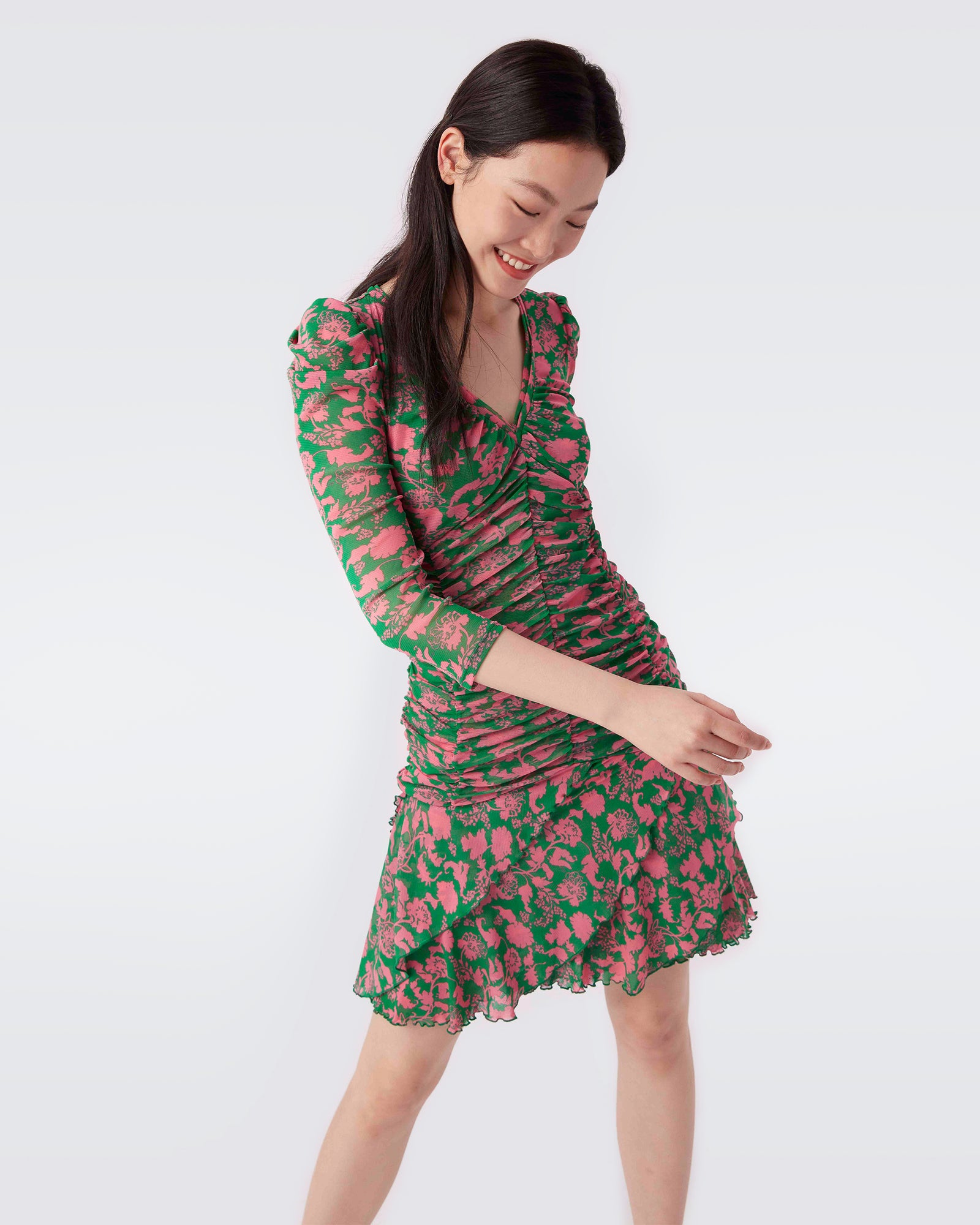 Marcelle Pleated Mesh Dress In Billiard Green Begonia Leaves