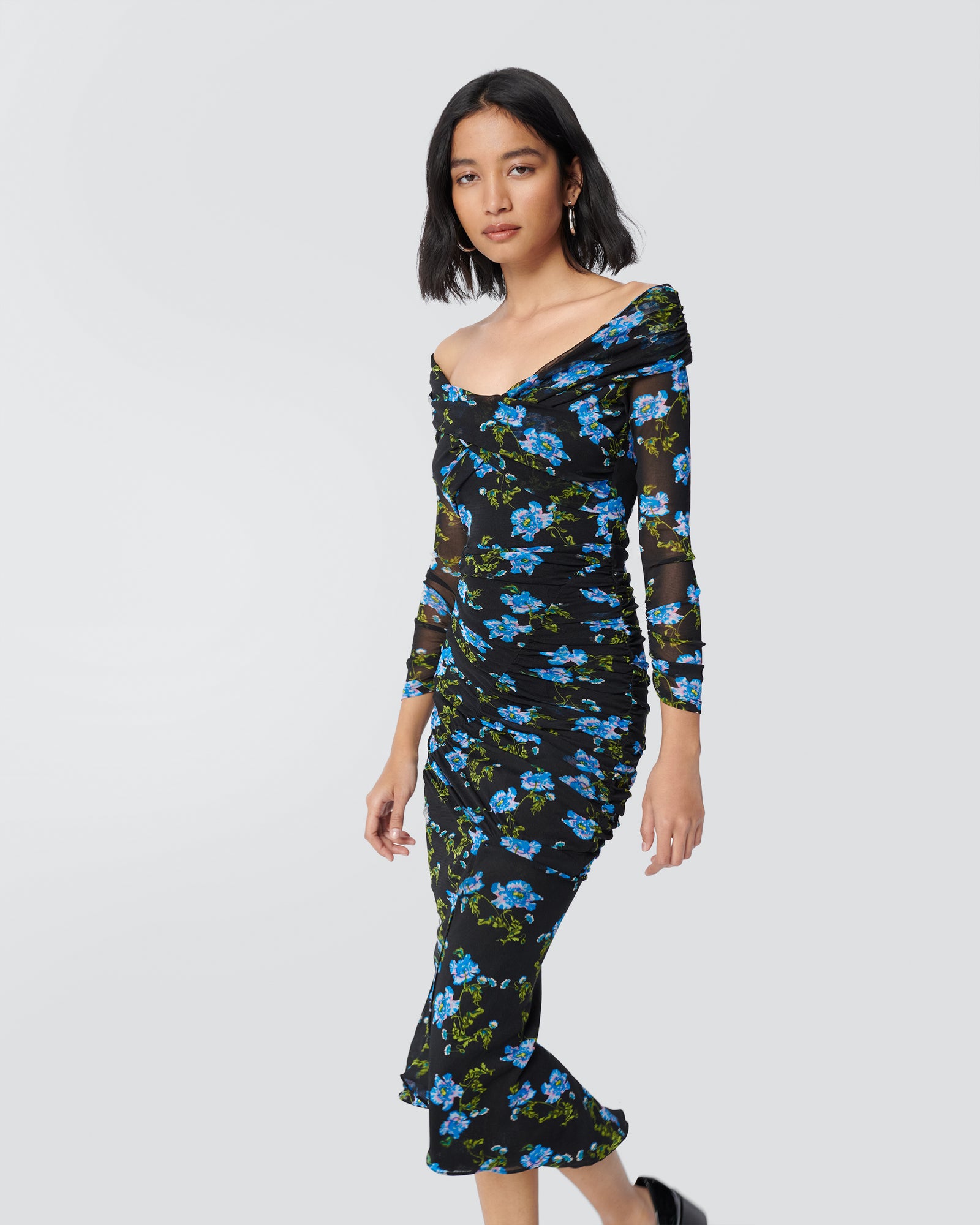 DVF ganesa ruched dress in aug floral small black