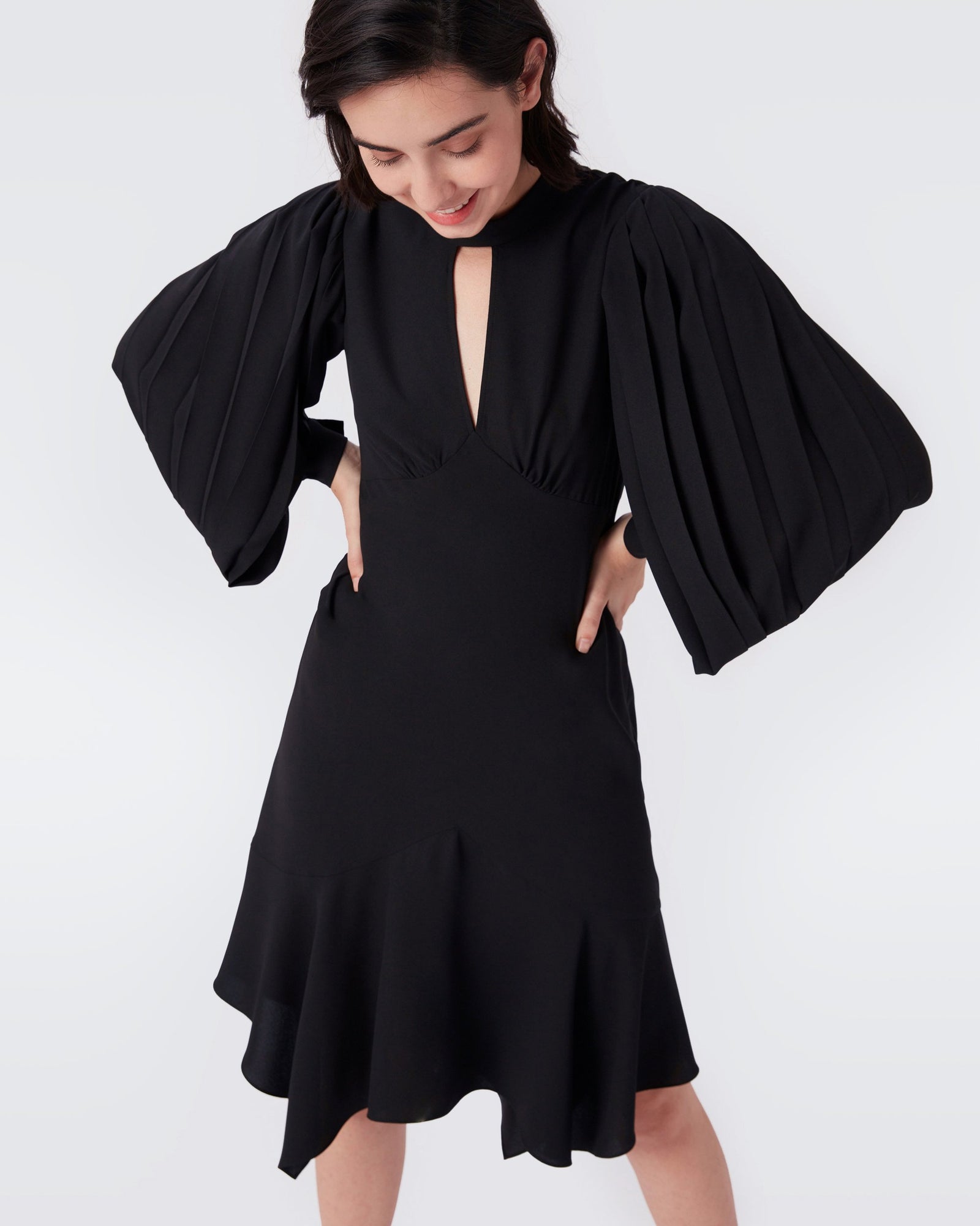 Rivera Balloon Sleeved Crepe Midi Dress