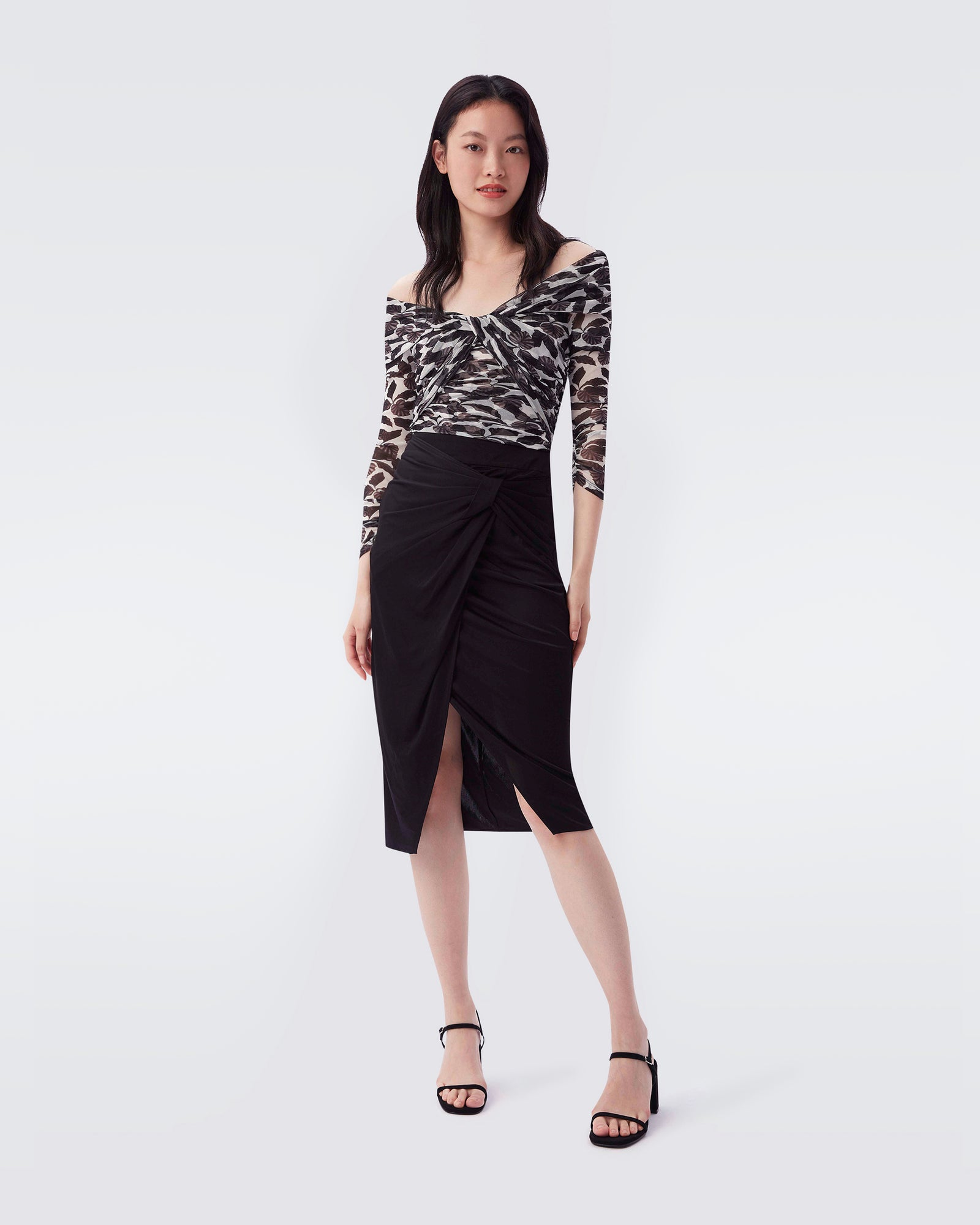 Garcel Knotted Skirt