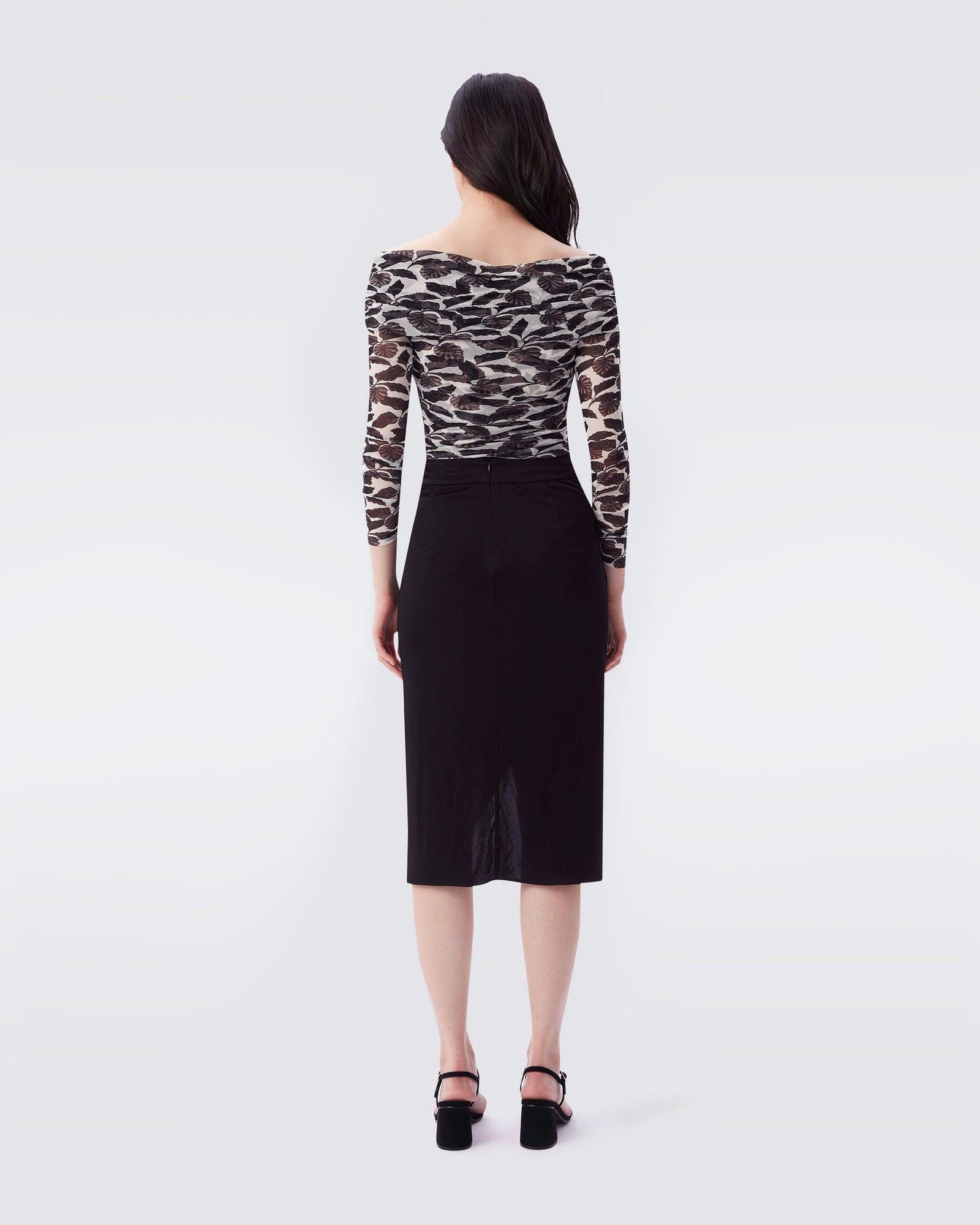 Garcel Knotted Skirt