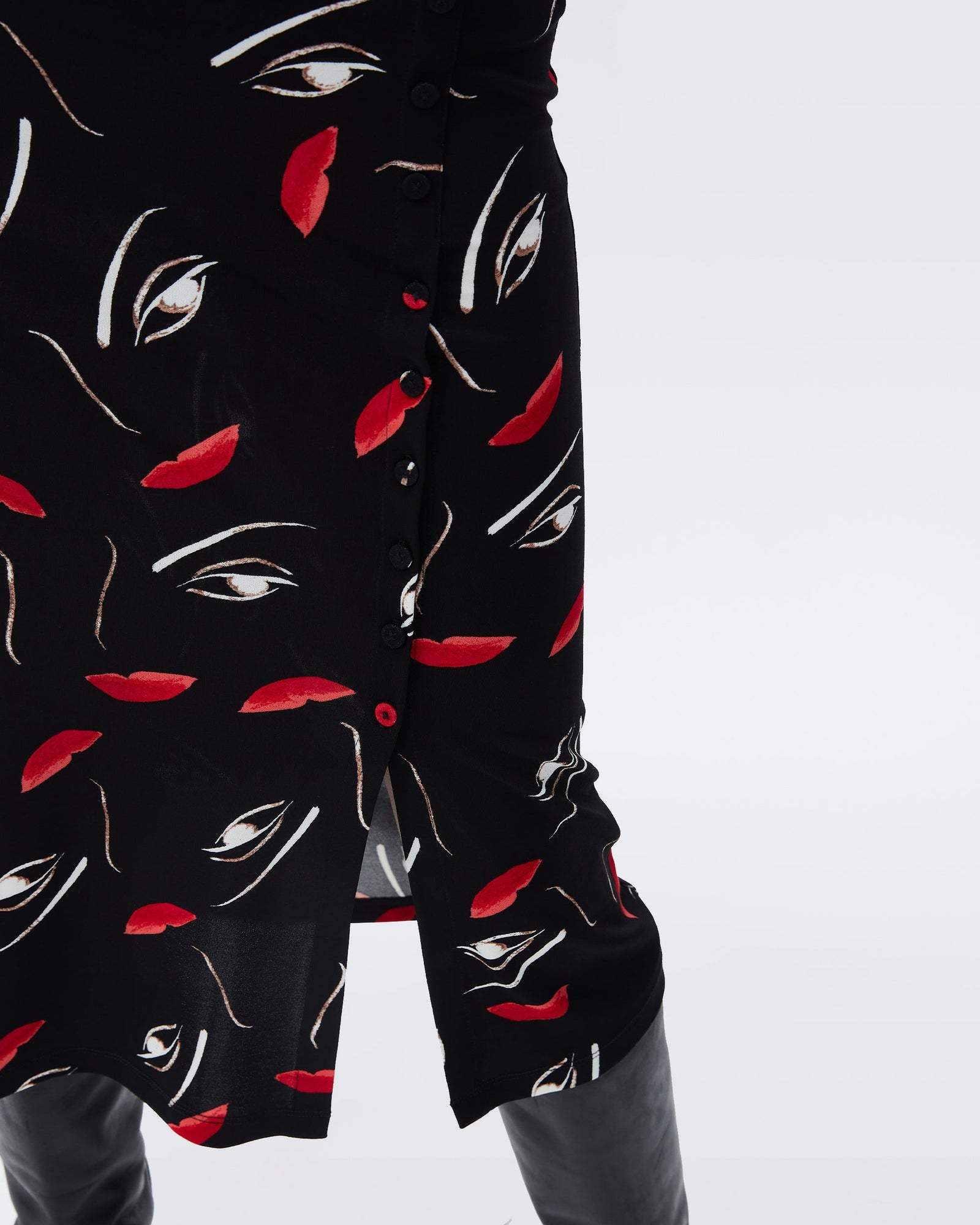 DVF charleston midi skirt in floating faces