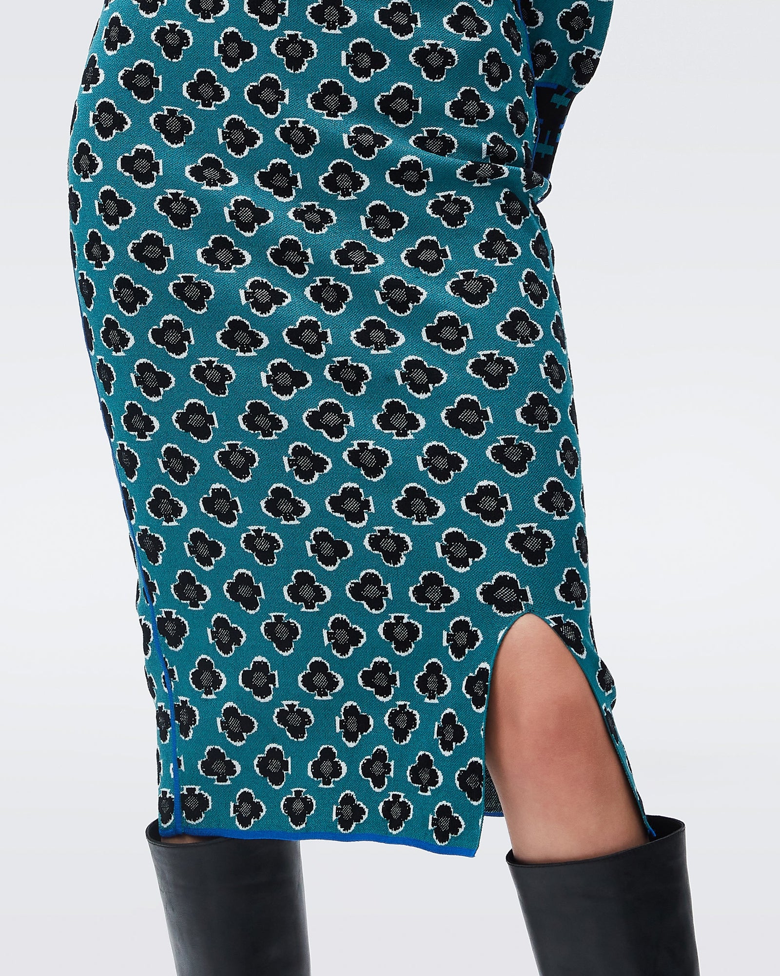 DVF gusta knit skirt in playing cards signature turquoise